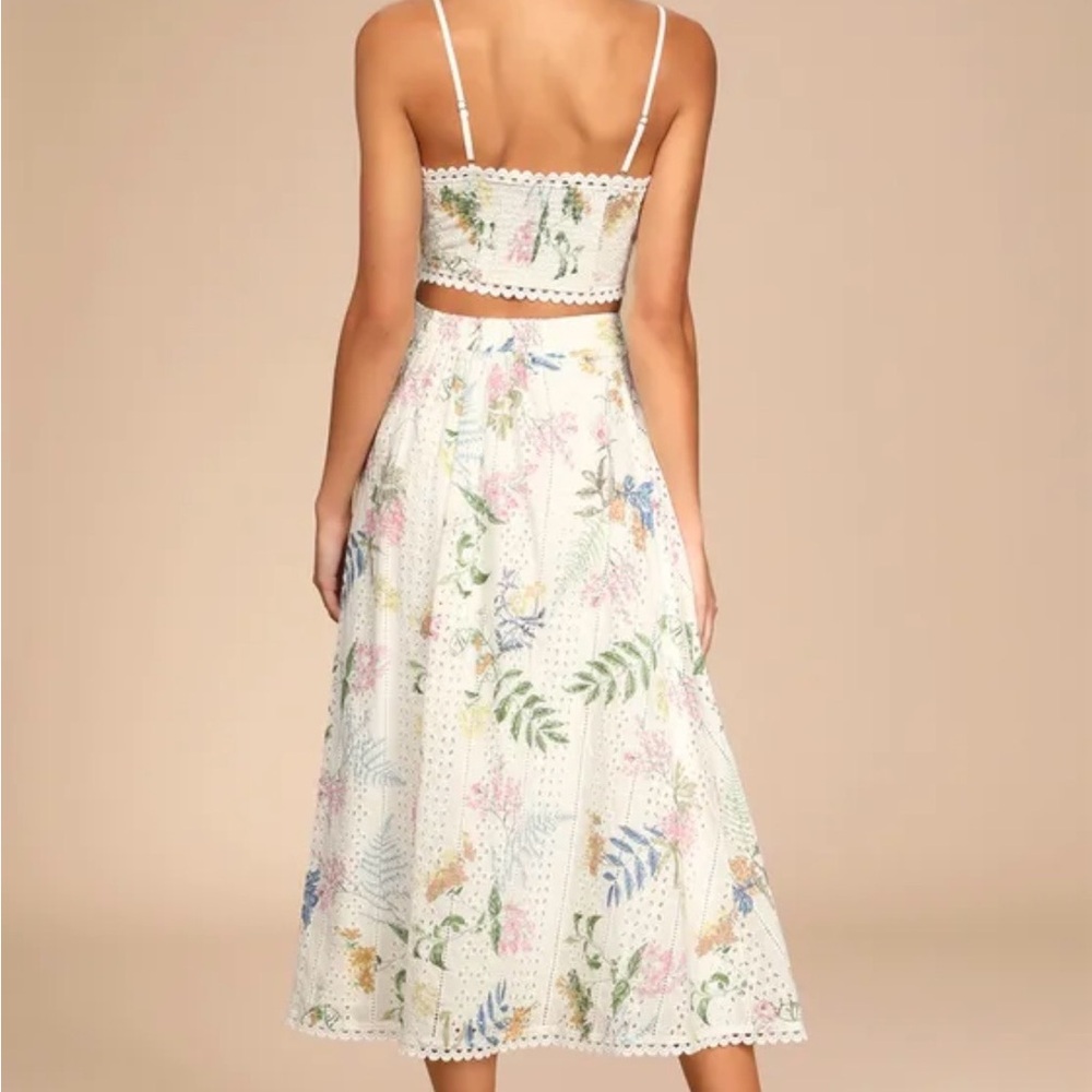 Lulu's White Eyelet Maxi Skirt & Top set, Pink & Multicolor Floral Print, M - Picture 5 of 11
